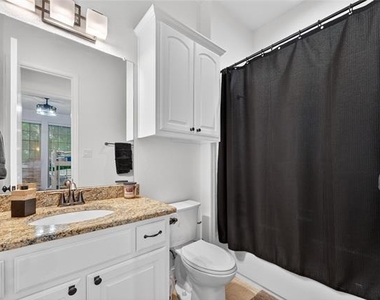 400 Trailside Drive - Photo Thumbnail 30