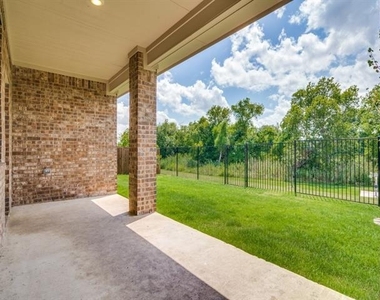 763 Philadelphia Street - Photo Thumbnail 24