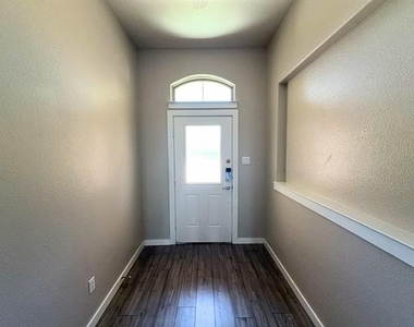 2508 Shakopee Street - Photo Thumbnail 1