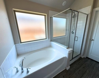 2508 Shakopee Street - Photo Thumbnail 12