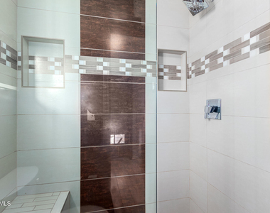 5639 E Thunderbird Road - Photo Thumbnail 10