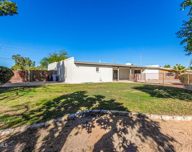 5639 E Thunderbird Road - Photo Thumbnail 23