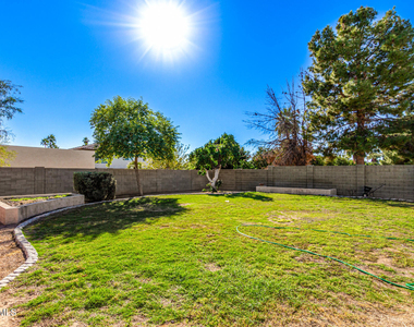 5639 E Thunderbird Road - Photo Thumbnail 25
