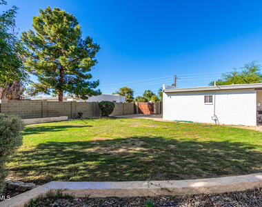 5639 E Thunderbird Road - Photo Thumbnail 24