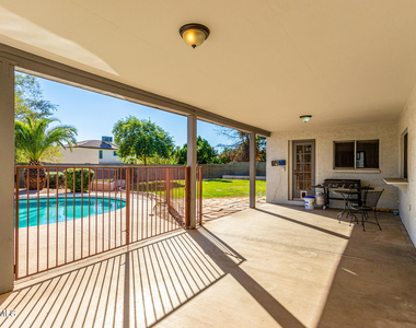 5639 E Thunderbird Road - Photo Thumbnail 18