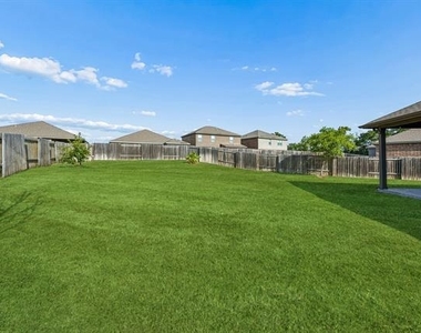 1613 Weathervane Way - Photo Thumbnail 24
