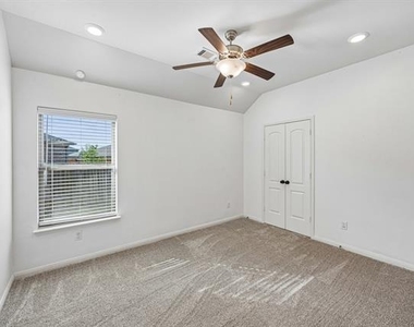 1613 Weathervane Way - Photo Thumbnail 15