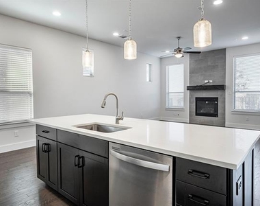 17769 Sage Lane - Photo Thumbnail 11