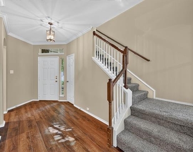 2510 Sedona Street - Photo Thumbnail 7