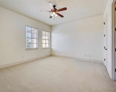 42 Veranda Lane - Photo Thumbnail 24