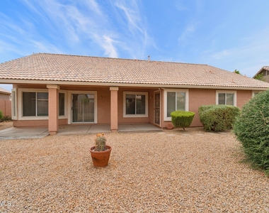 13364 W Wilshire Drive - Photo Thumbnail 42