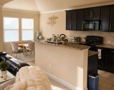 5113 Texana Drive - Photo Thumbnail 3