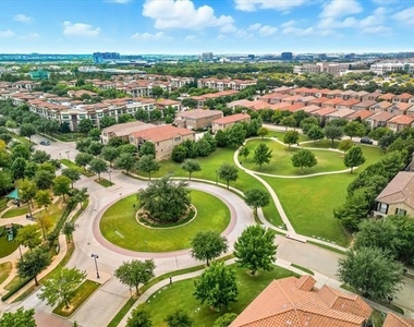 6665 Escena Boulevard - Photo Thumbnail 31