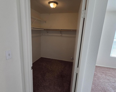 6412 S Mcallister Avenue - Photo Thumbnail 25