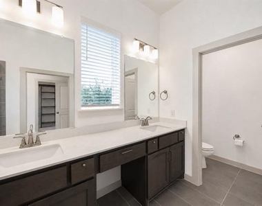 1751 Montgomery Drive - Photo Thumbnail 19