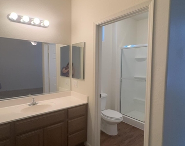 3117 S Signal Butte Road - Photo Thumbnail 7