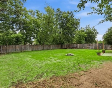 6540 Bernadine Drive - Photo Thumbnail 14
