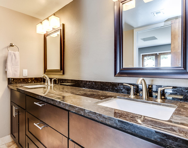 8711 E Paraiso Drive - Photo Thumbnail 19