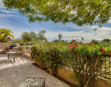 8711 E Paraiso Drive - Photo Thumbnail 30