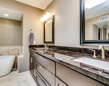 8711 E Paraiso Drive - Photo Thumbnail 25