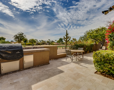8711 E Paraiso Drive - Photo Thumbnail 28