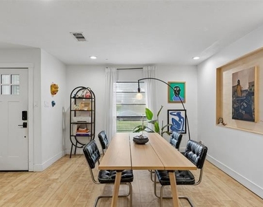 3818 Ruidosa Avenue - Photo Thumbnail 3