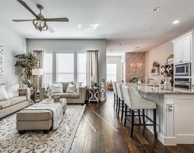 1132 Moonstone Street - Photo Thumbnail 8