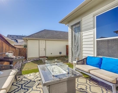 1132 Moonstone Street - Photo Thumbnail 24