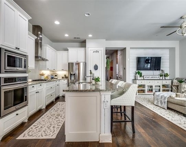 1132 Moonstone Street - Photo Thumbnail 11