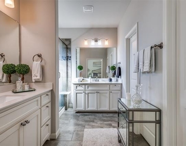 1132 Moonstone Street - Photo Thumbnail 18
