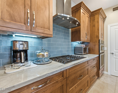 20750 N 87th Street - Photo Thumbnail 5