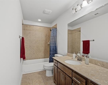 8701 Fairway Lane - Photo Thumbnail 25