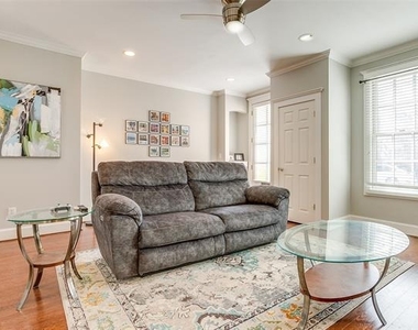 1211 S Adams Street - Photo Thumbnail 5