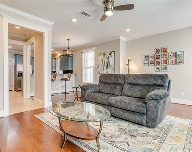 1211 S Adams Street - Photo Thumbnail 4