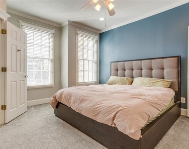 1211 S Adams Street - Photo Thumbnail 15
