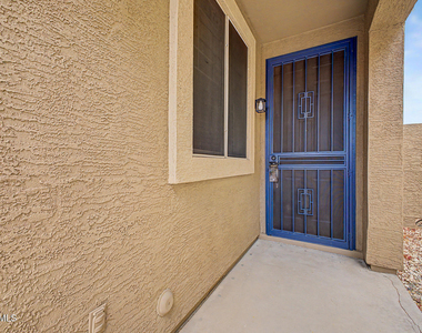 6932 W Blackhawk Drive - Photo Thumbnail 7
