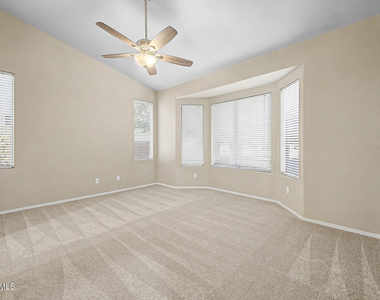 6932 W Blackhawk Drive - Photo Thumbnail 18
