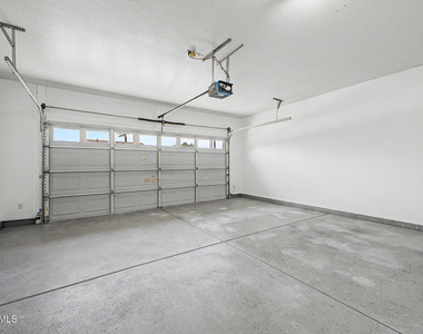 6932 W Blackhawk Drive - Photo Thumbnail 29