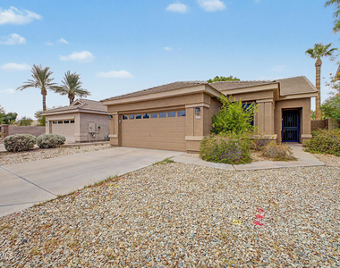6932 W Blackhawk Drive - Photo Thumbnail 5