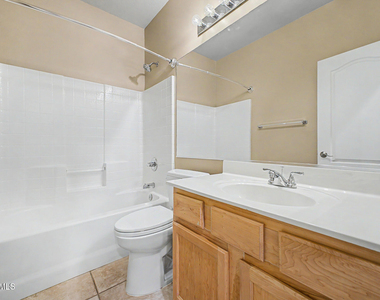 6932 W Blackhawk Drive - Photo Thumbnail 26
