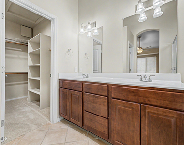 6932 W Blackhawk Drive - Photo Thumbnail 22