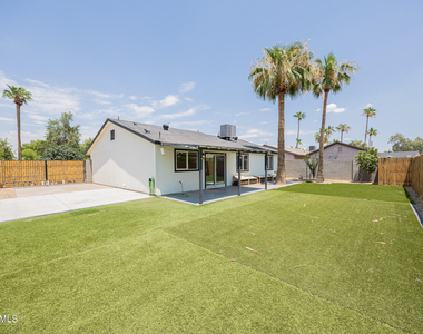 2519 W Vineyard Road - Photo Thumbnail 23