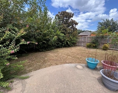 6104 Oldham Drive - Photo Thumbnail 22