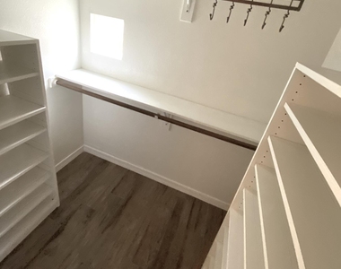 6900 E Princess Drive - Photo Thumbnail 6