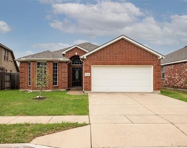 9125 Vineyard Lane - Photo Thumbnail 1