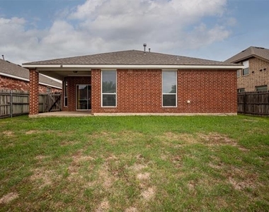 9125 Vineyard Lane - Photo Thumbnail 22