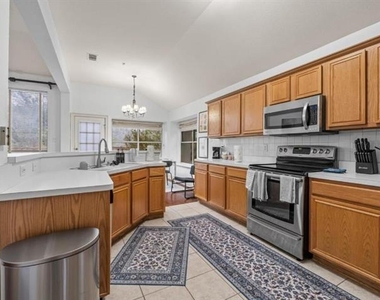 7710 Brookview Drive - Photo Thumbnail 10