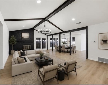 2212 Benbrook Drive - Photo Thumbnail 10