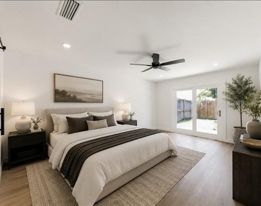 2212 Benbrook Drive - Photo Thumbnail 16