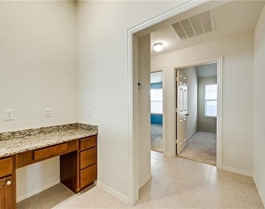 2668 Costa Mesa Drive - Photo Thumbnail 5